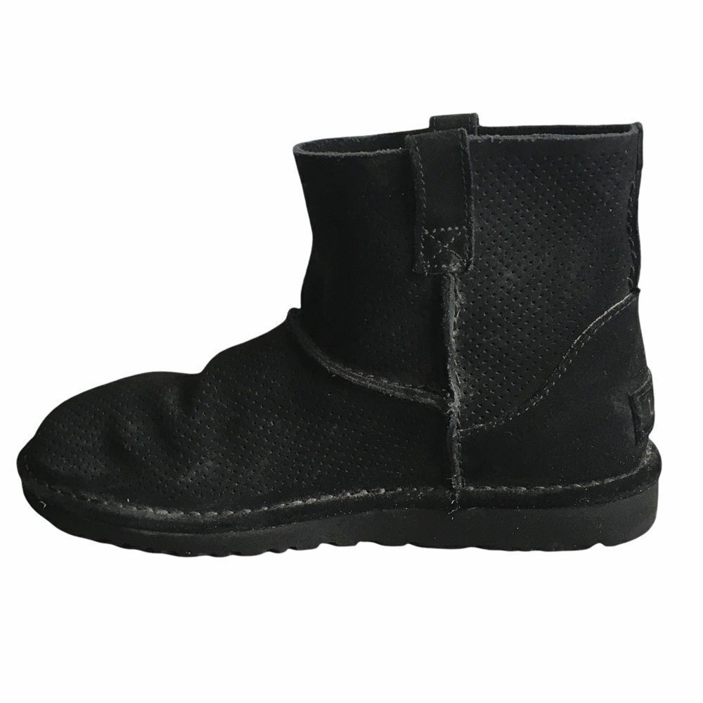 Ugg Women’s Classic Mini Perf Black Suede Ankle Boots 8 - Picture 5 of 14